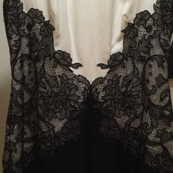 Tadashi Shoji LAYNE GOWN - Picture 4 of 8